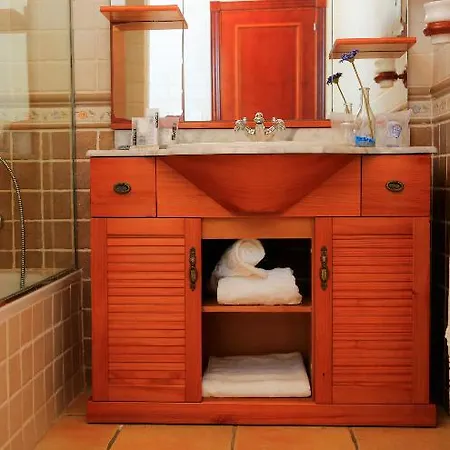 Brisas Del Mar Hotel