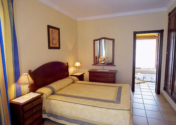 מלון Brisas Del Mar *