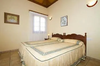 Brisas Del Mar מלון