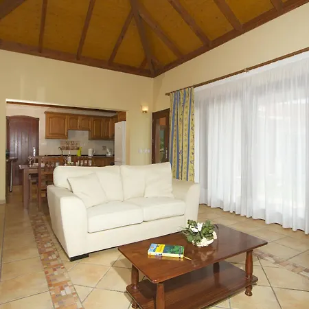 Apartment Brisas Del Mar *