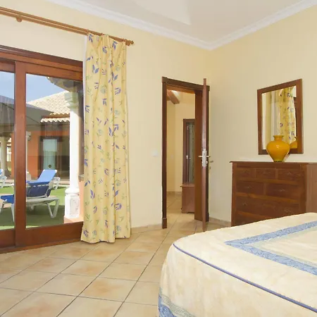 Apartment Brisas Del Mar *